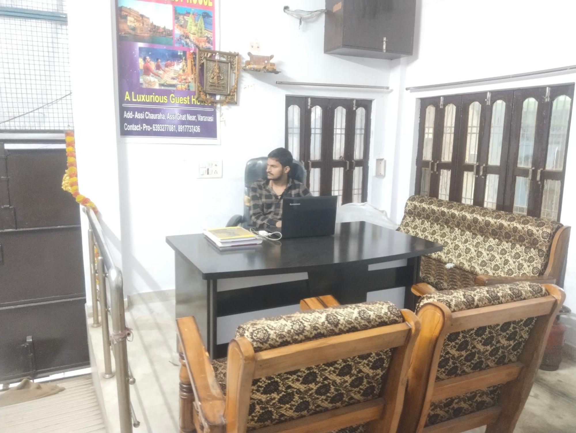 Rohit Paying Guest House Assi Ghat Варанаси Екстериор снимка